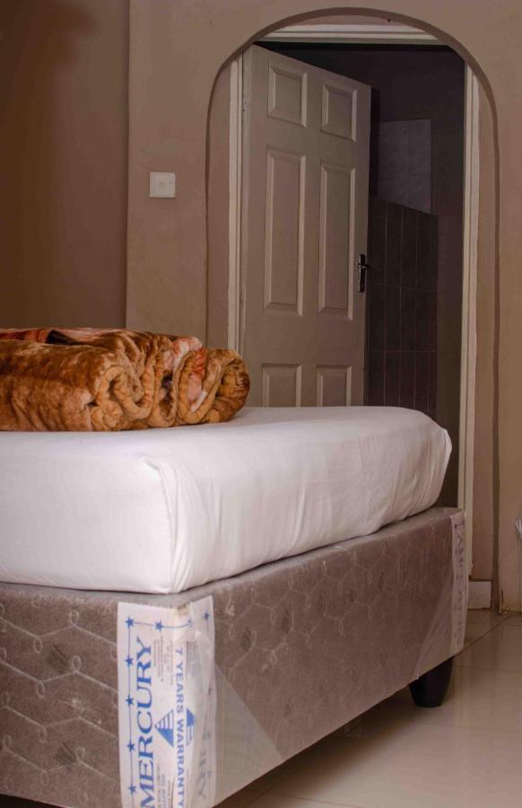 The Graceland Guesthouse Bluff Hill Екстериор снимка